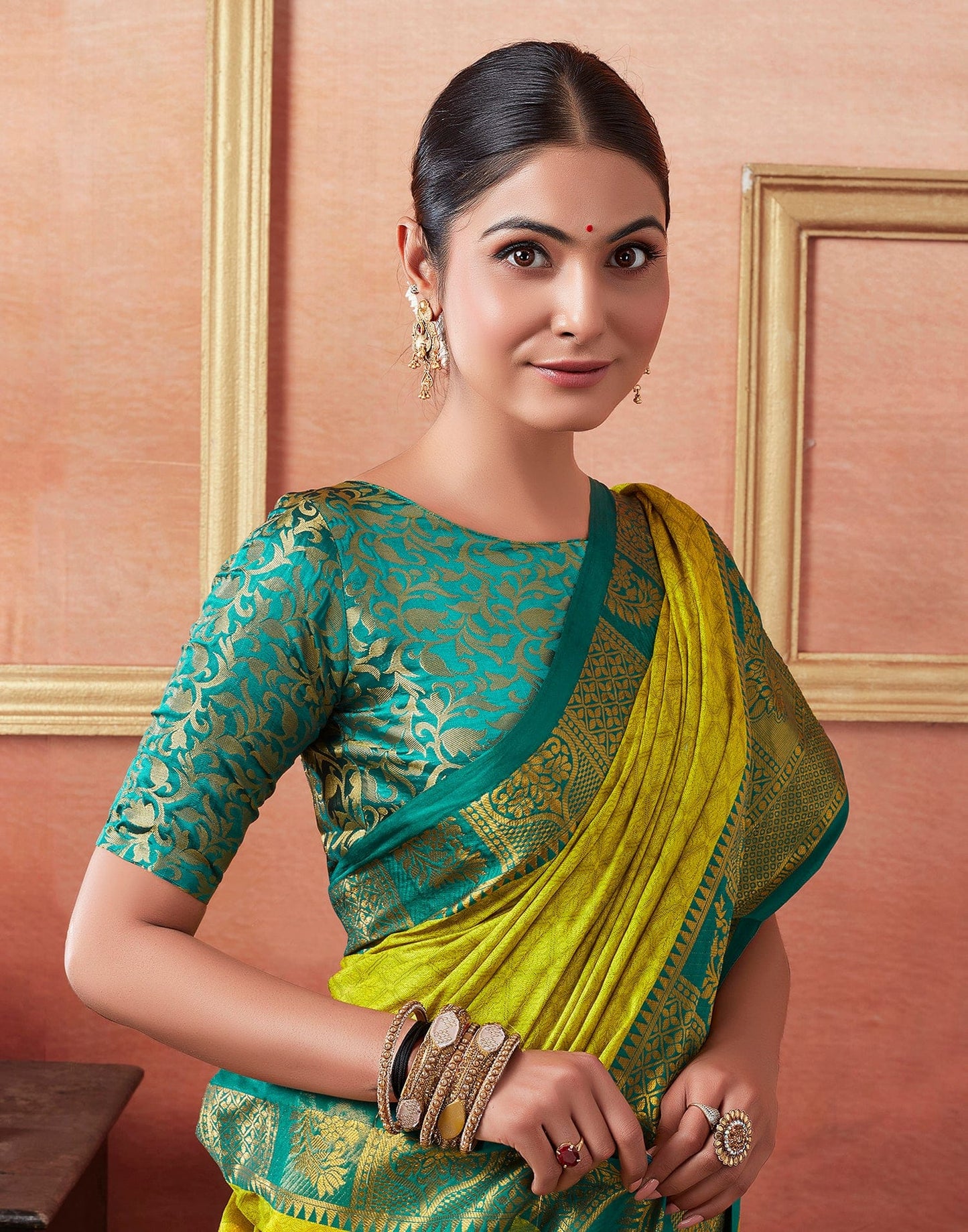 ETHNILUX Women's Silk Zari Stripe & Tassels Kanjivaram Saree