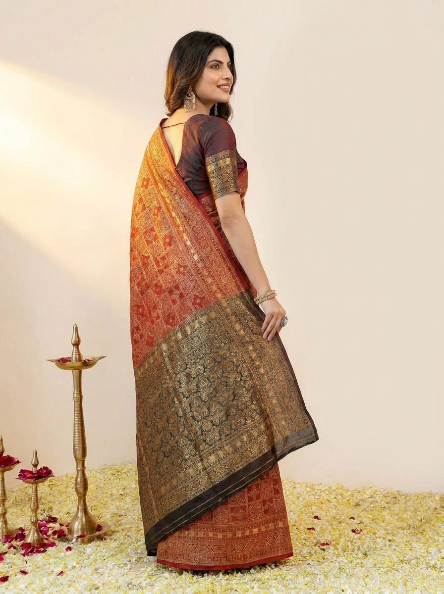 Elegant Red Banarasi Silk Saree with Rich Zari Weaving - 03 side (2)