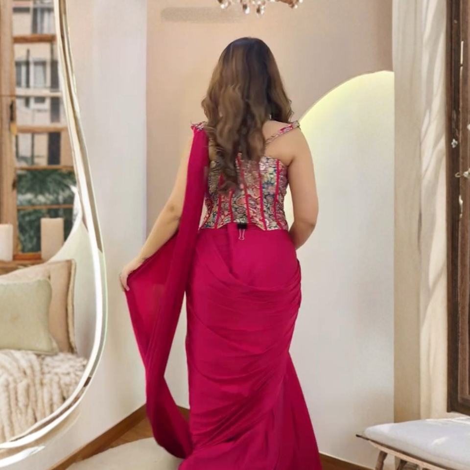 Aira Pink Embroidered Ready-to-Wear Saree