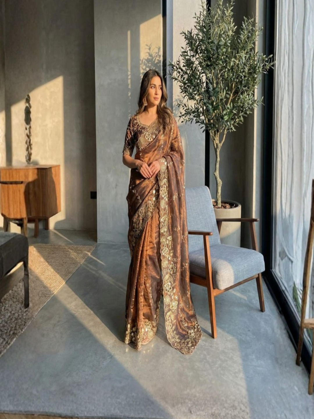 Farhina Fendy Chiffon Embroidered Saree