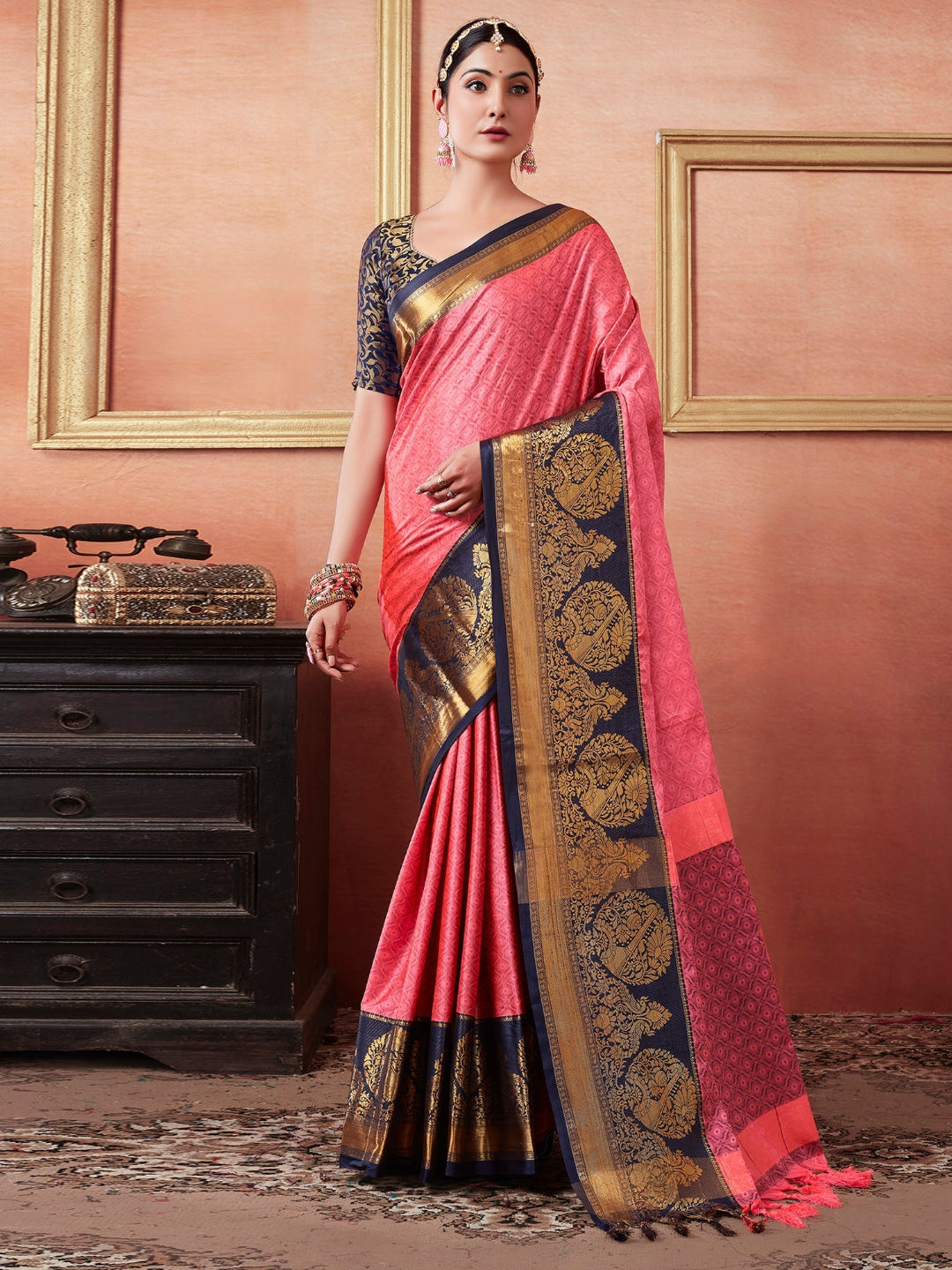 Vaibhav Cotton Silk Woven Kanjivaram Saree