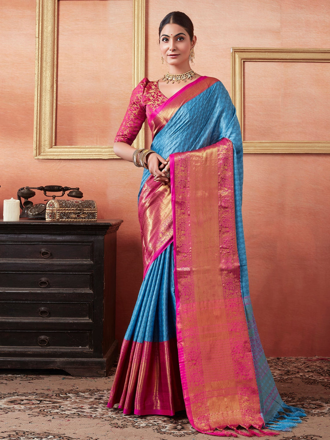 Vaibhav Cotton Silk Woven Kanjivaram Saree