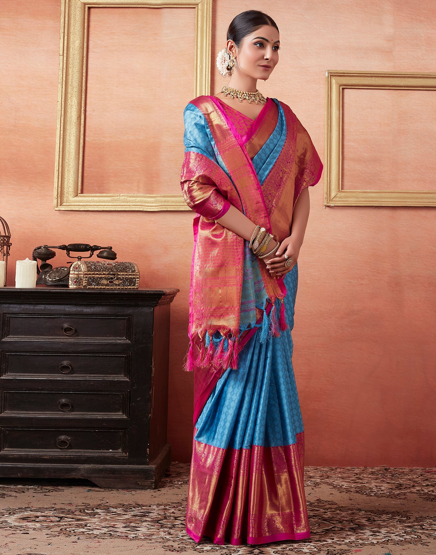 Vaibhav Cotton Silk Woven Kanjivaram Saree