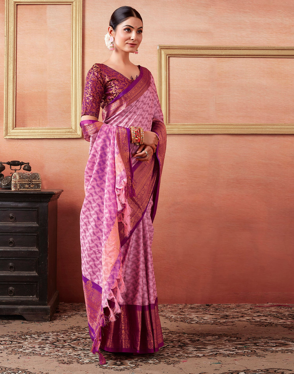 Vaibhav Cotton Silk Woven Kanjivaram Saree