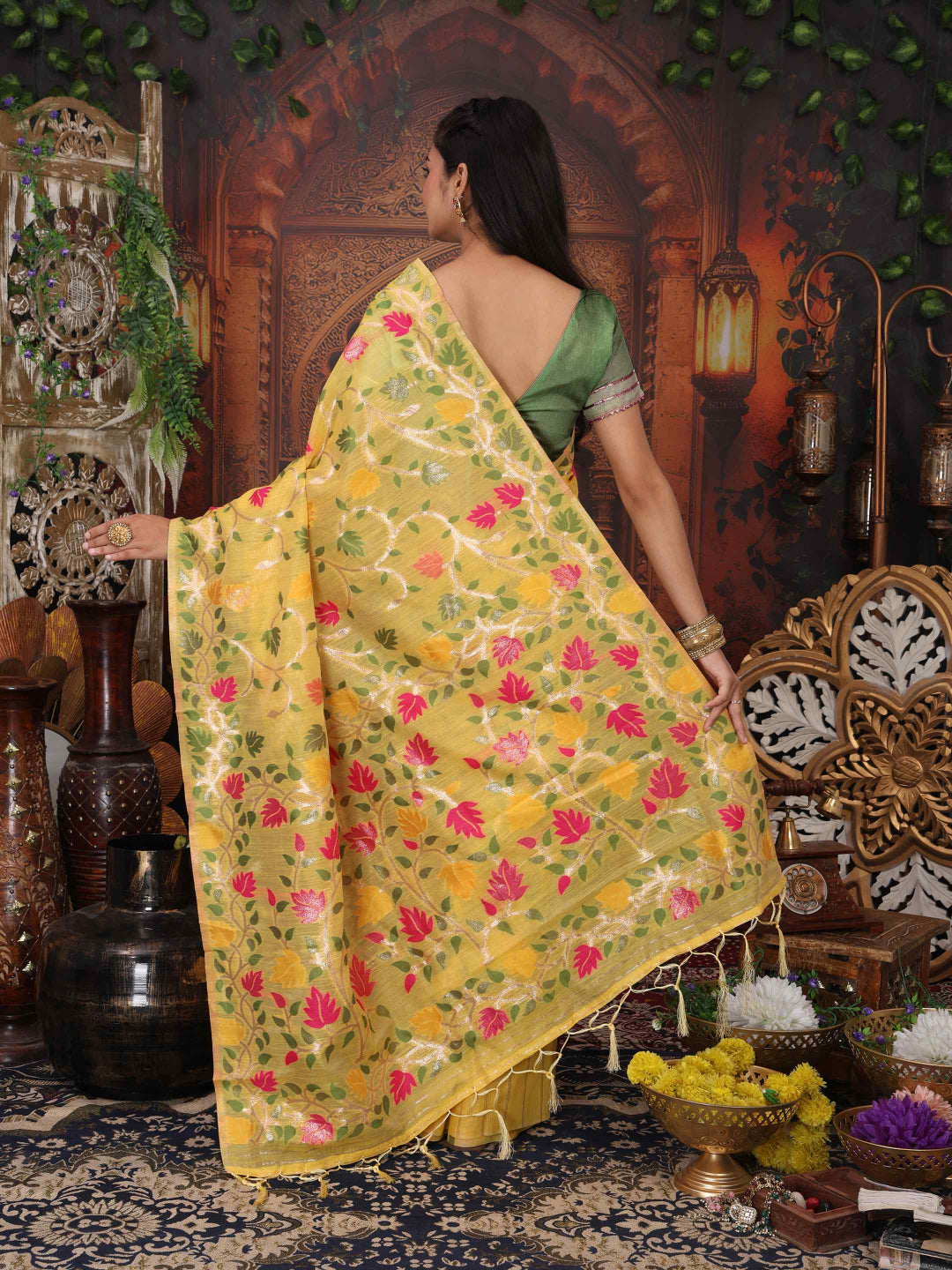 Traditional Linen Cotton Saree with Floral Design