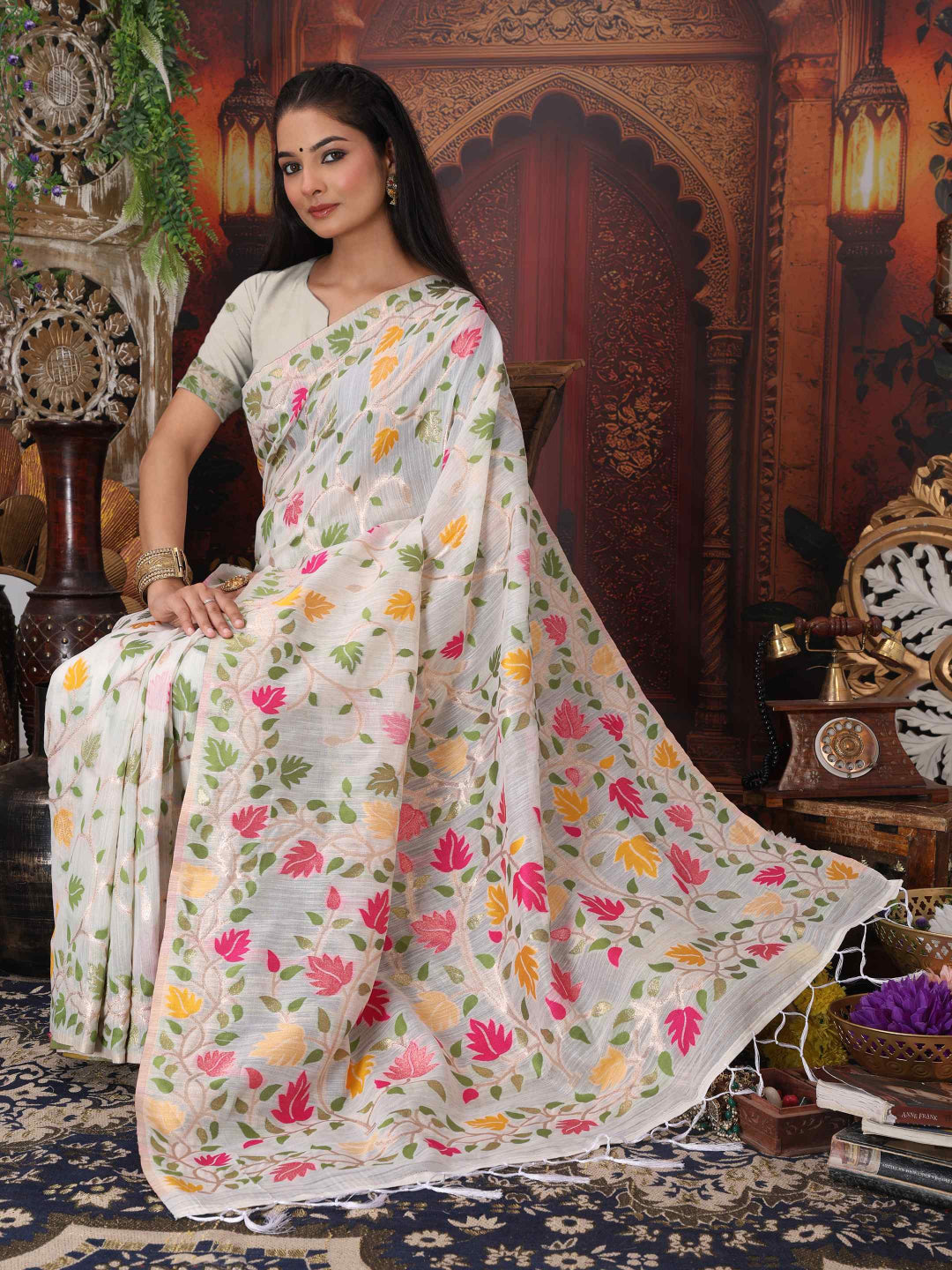 Traditional Linen Cotton Saree with Floral Design