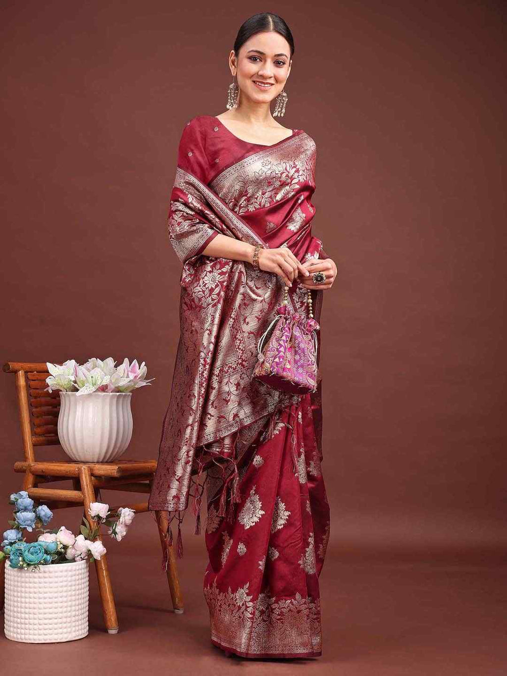 Dark Green Banarasi Silk Saree with Rich Zari Weaving & Heavy Pallu