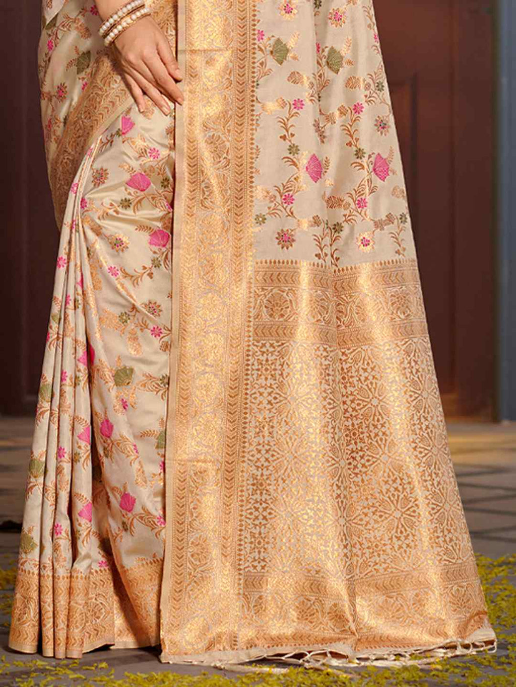 Mustard Yellow Banarasi Silk Saree with Golden Zari Work, Traditional Weave