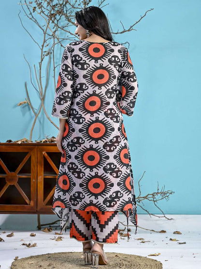 Black Orange Fish Cut 2pc