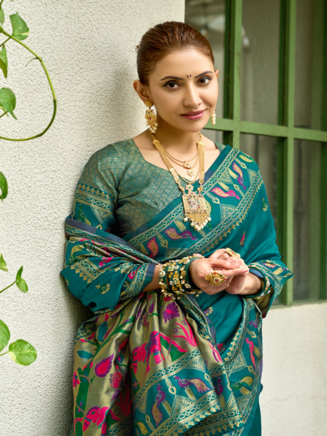 Lime Green Paithani Silk Saree features a standout  symbolizing prosperity and growth.