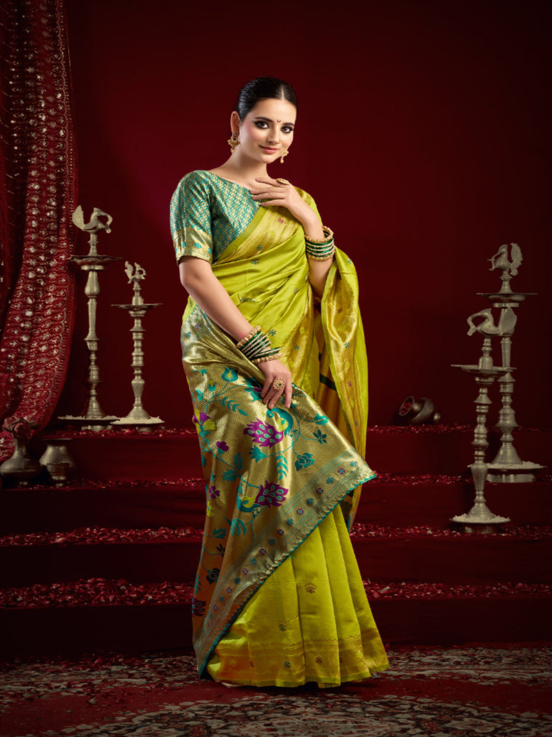 "The Golden Glow of Tradition silk bland butti weaving Paithani saree