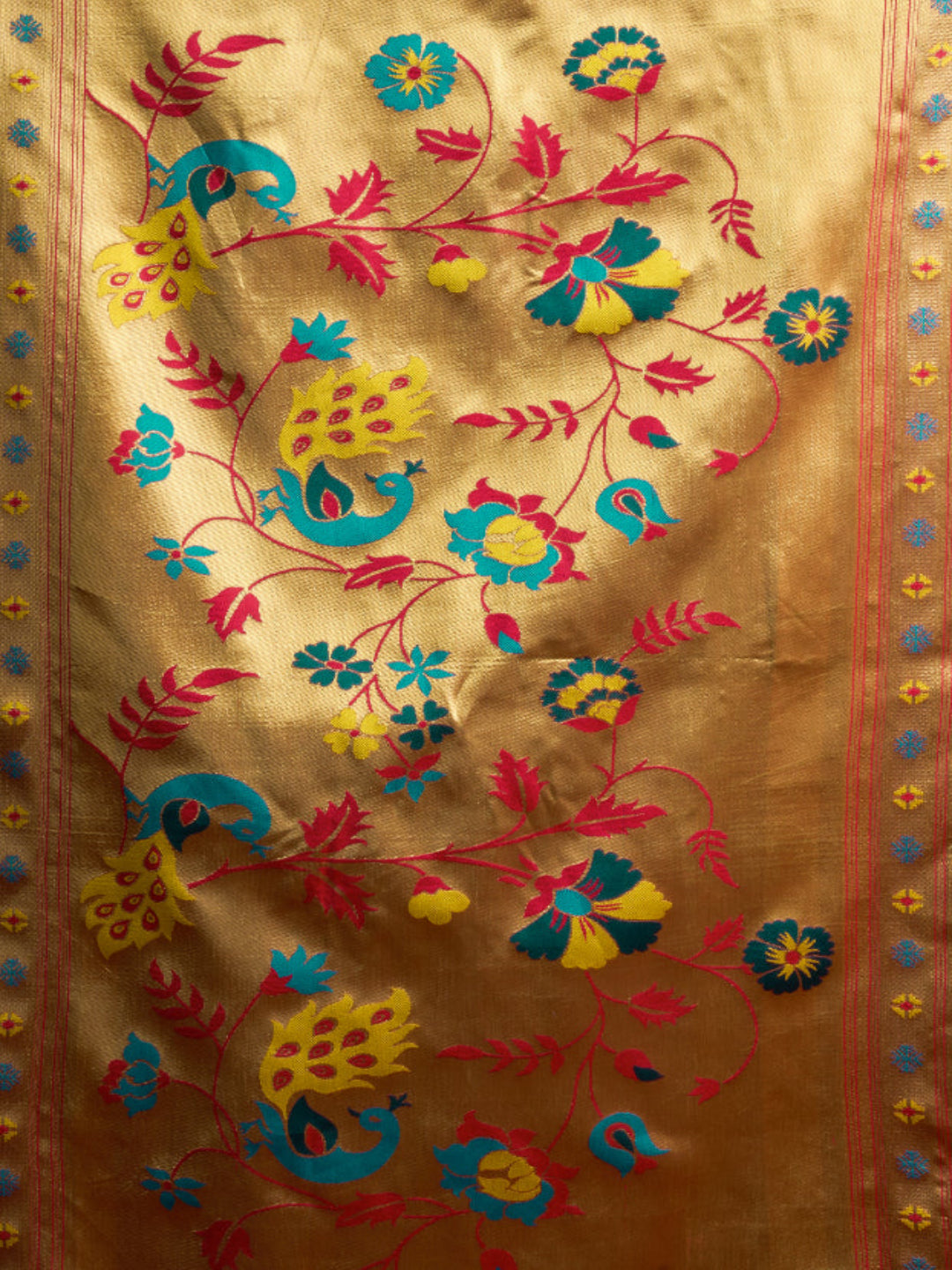 "The Golden Glow of Tradition silk bland butti weaving Paithani saree