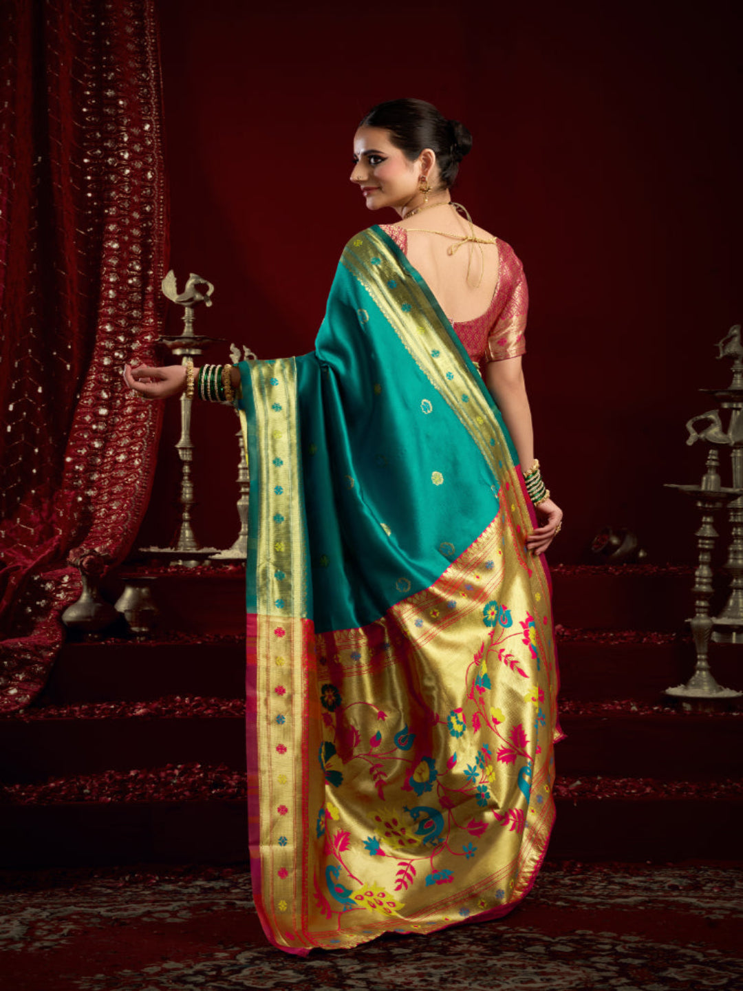 "The Golden Glow of Tradition silk bland butti weaving Paithani saree