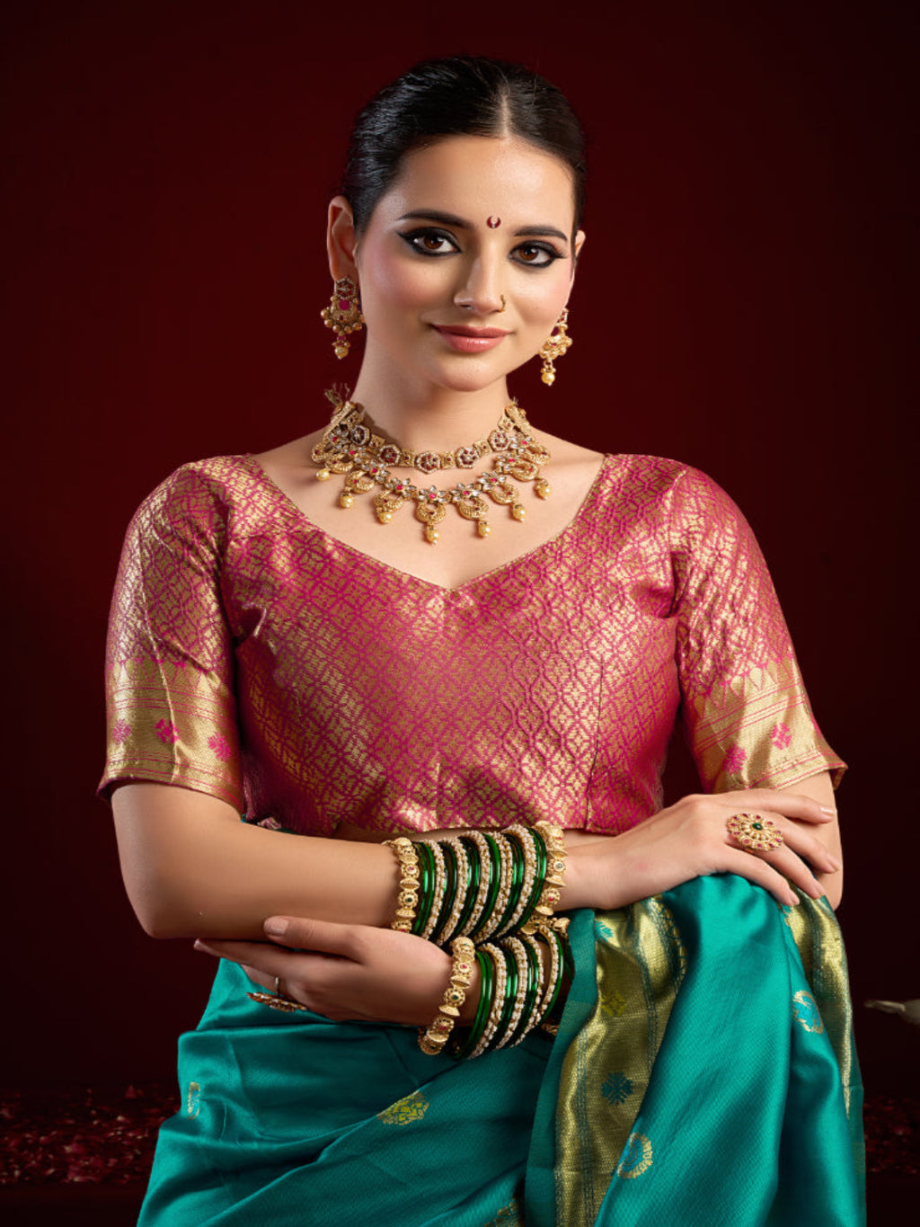 "The Golden Glow of Tradition silk bland butti weaving Paithani saree