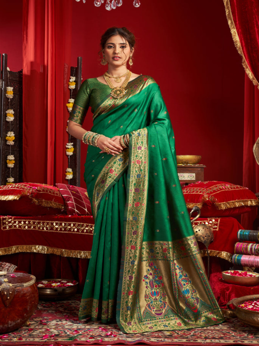 Emerald Heritage: Captures the deep green hue and the traditional Paithani artistry.