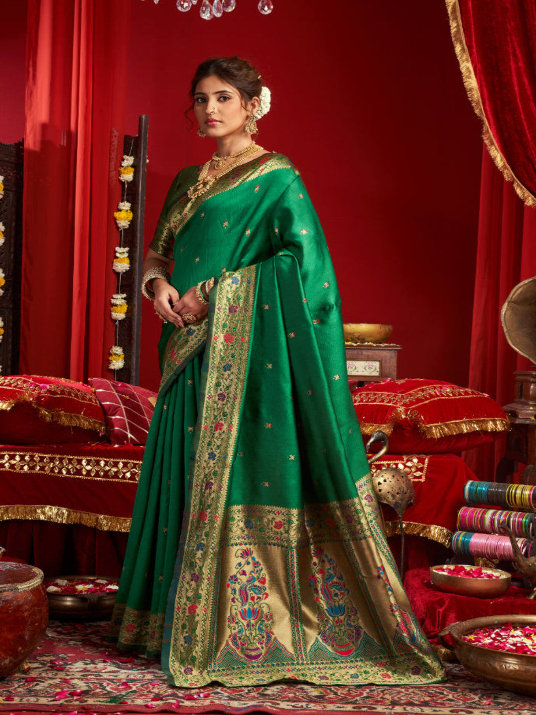 Emerald Heritage: Captures the deep green hue and the traditional Paithani artistry.