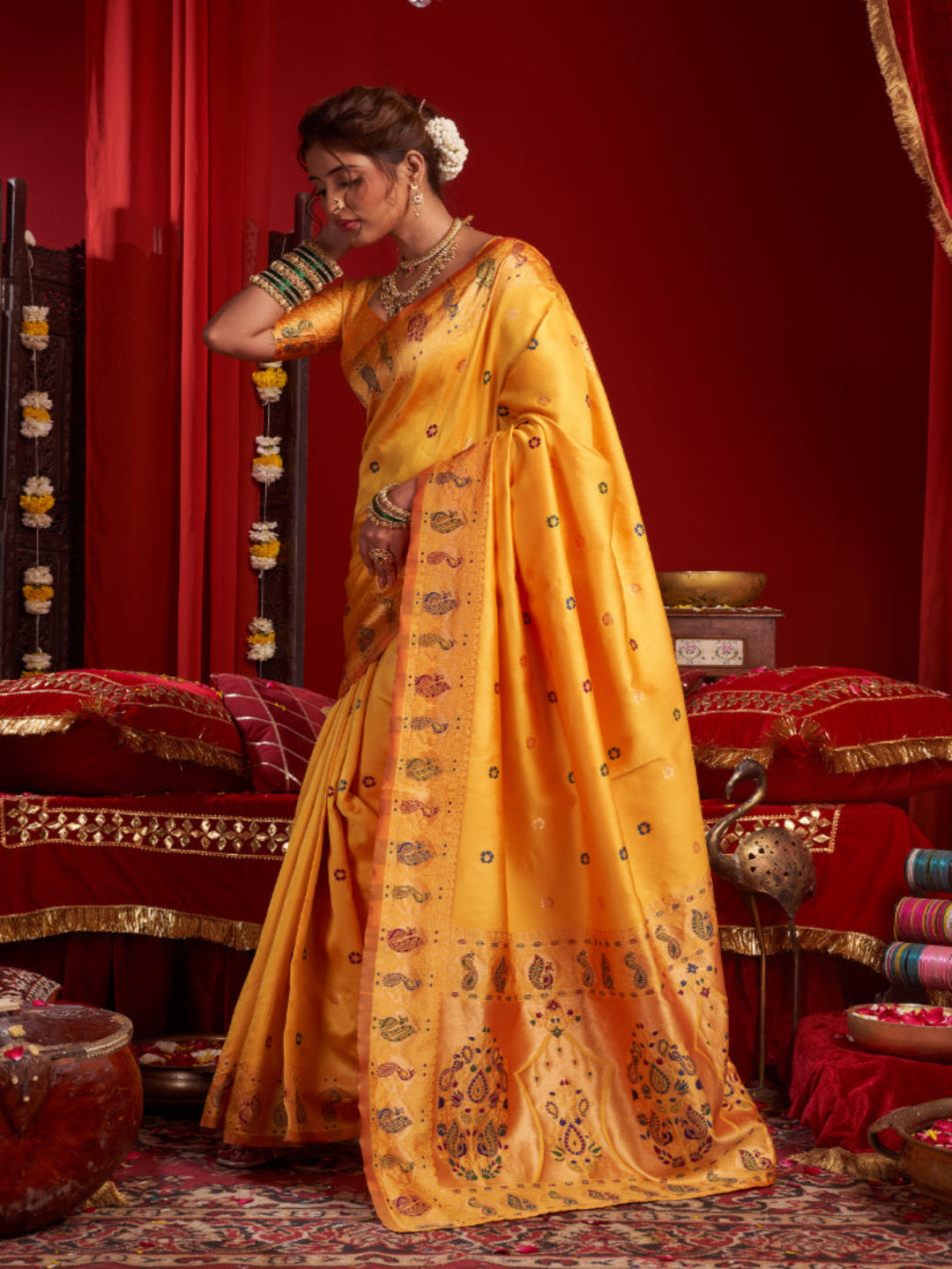 Emerald Heritage: Captures the deep green hue and the traditional Paithani artistry.