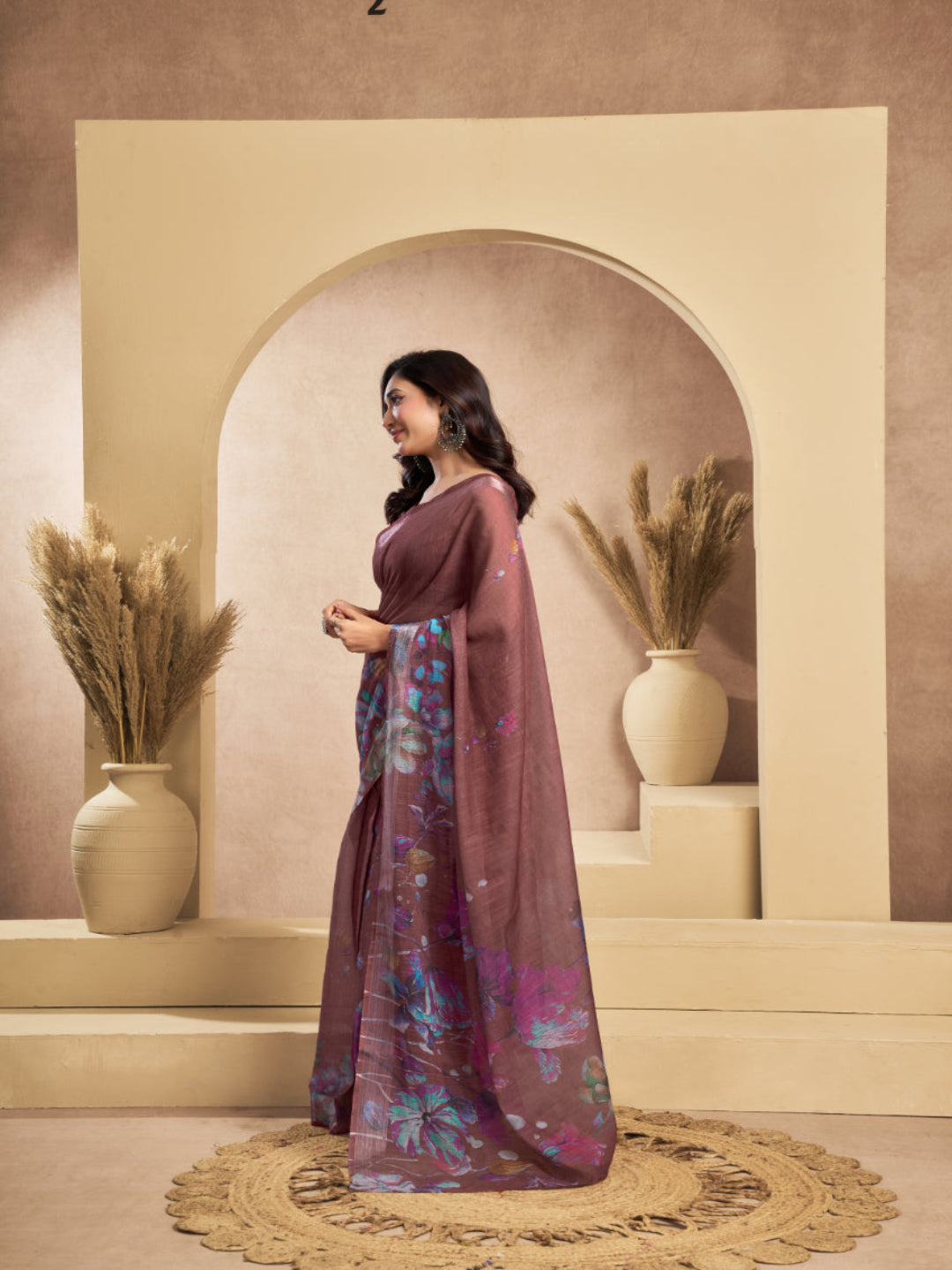 Digital Floral Printed Ready-to-Wear Linen Saree