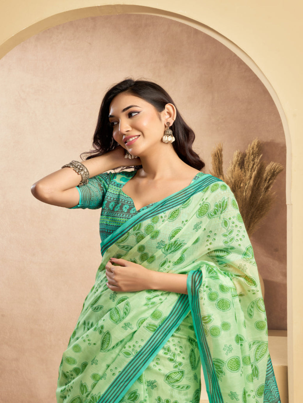 Floral Linen Drape with Printed Border ready to wear saree