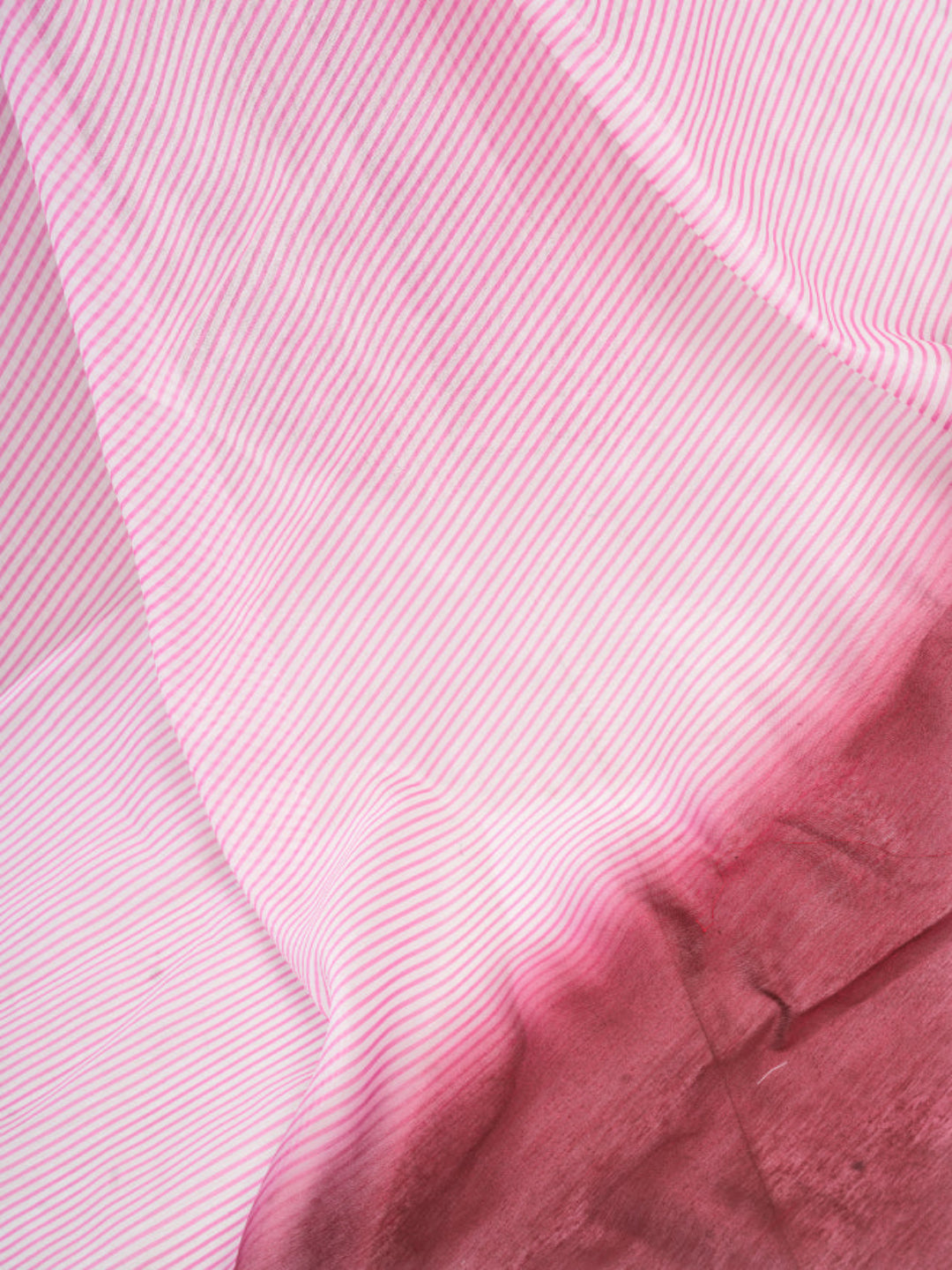 The effortless linen Pink ready to wear saree with pocket