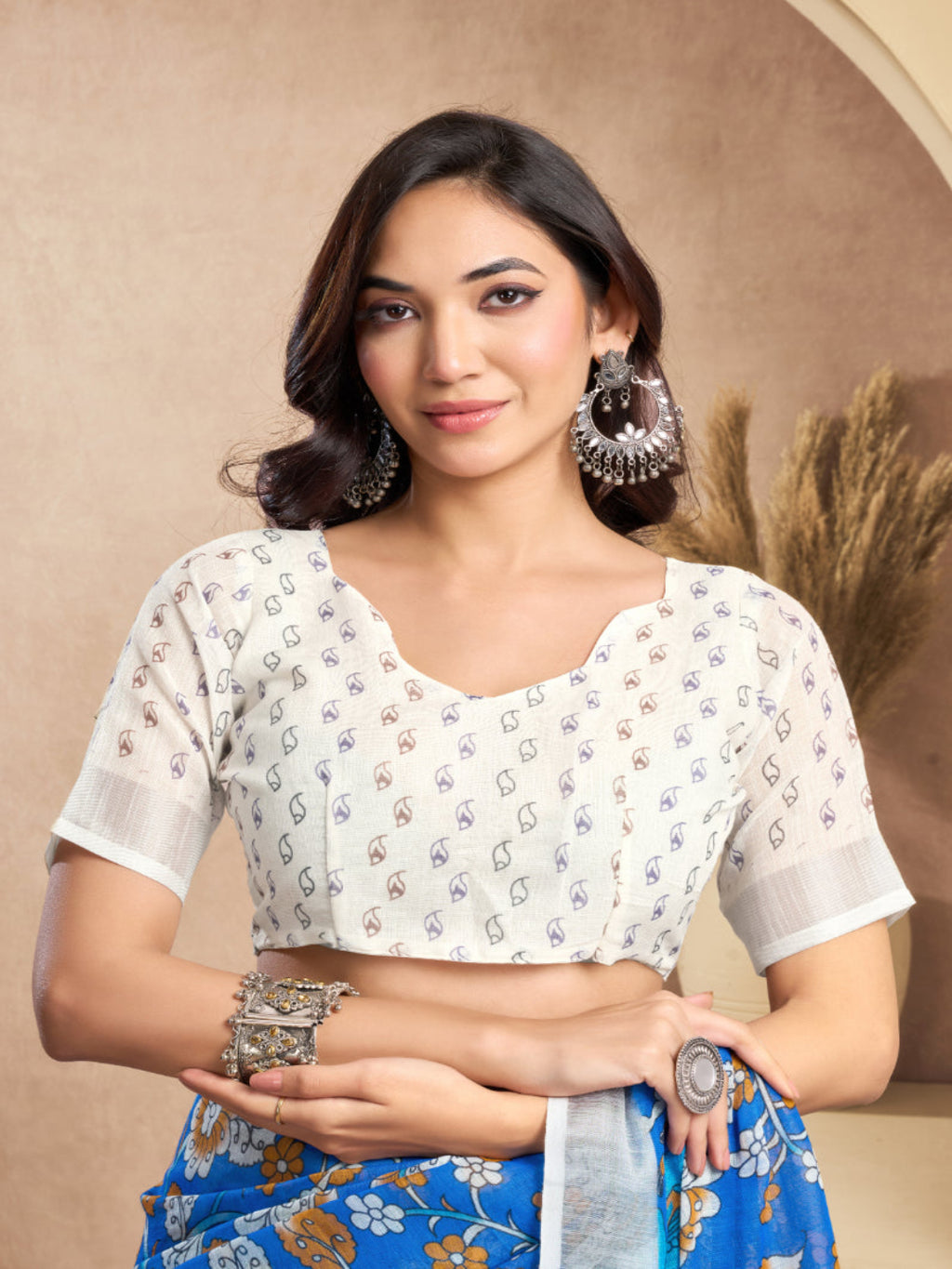 Floral Linen Drape with Printed Border ready to wear saree