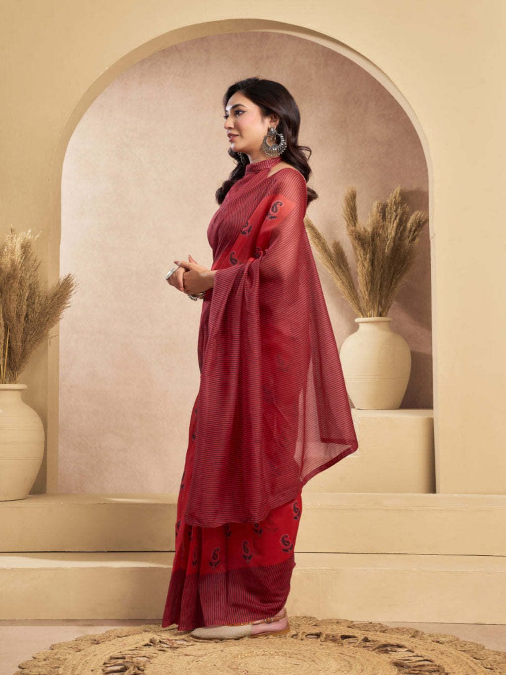 Floral Linen Drape with Printed Border ready to wear saree