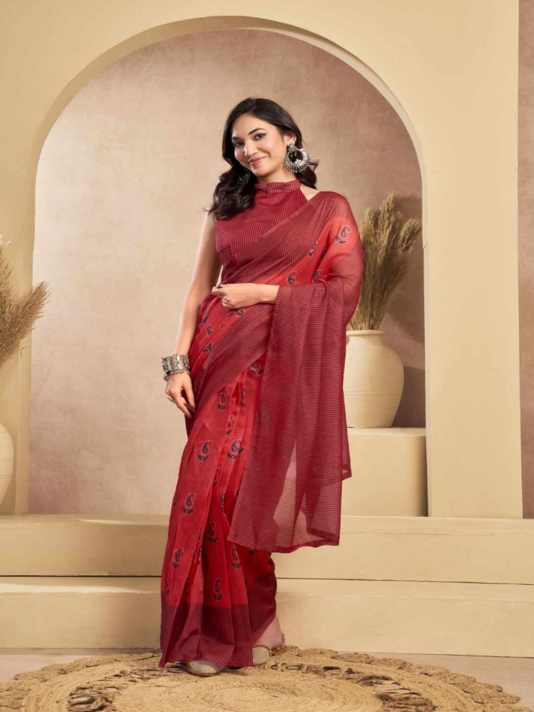 Floral Linen Drape with Printed Border ready to wear saree