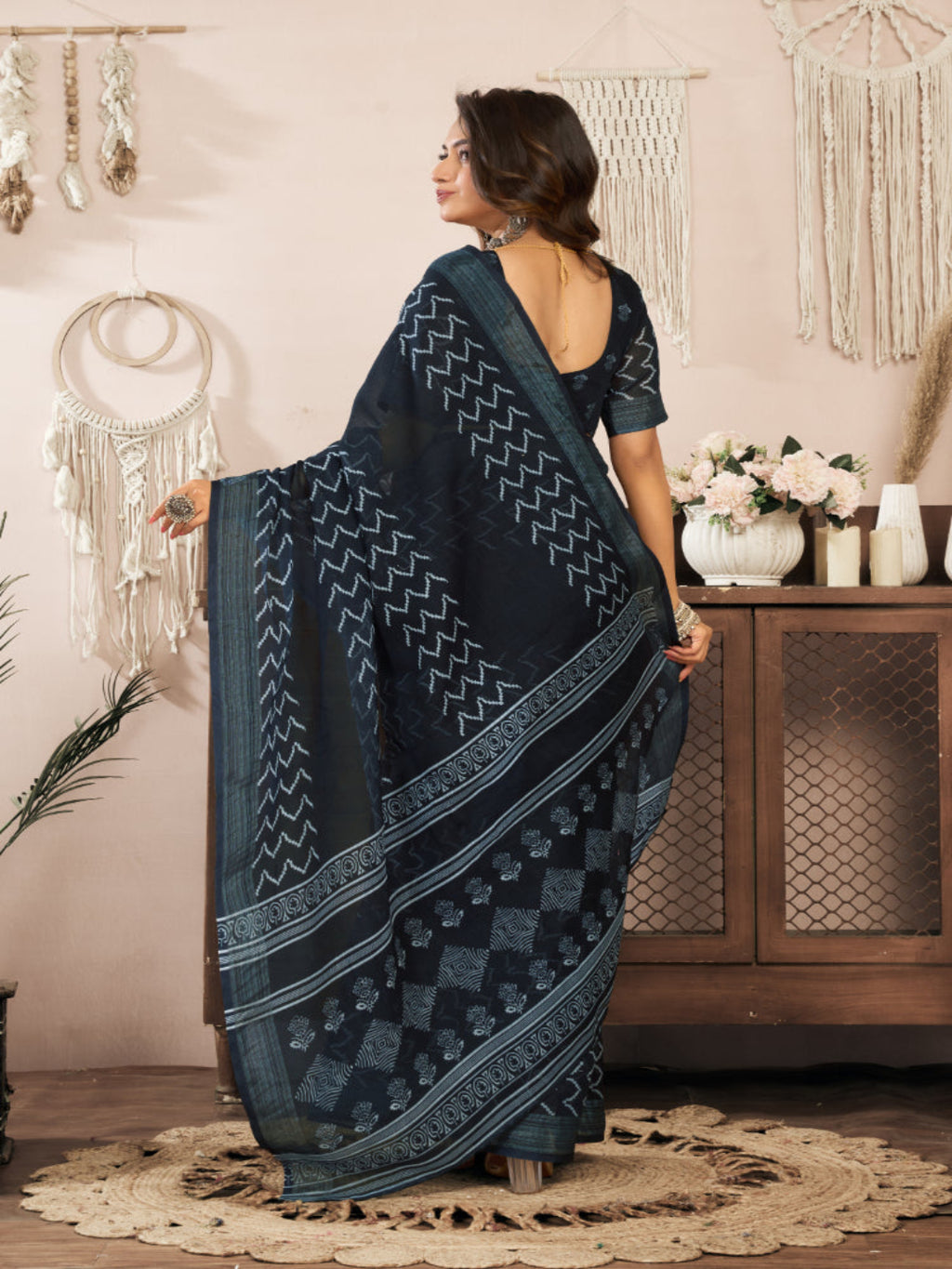 Geometric print Linen Blend ready to wear Saree