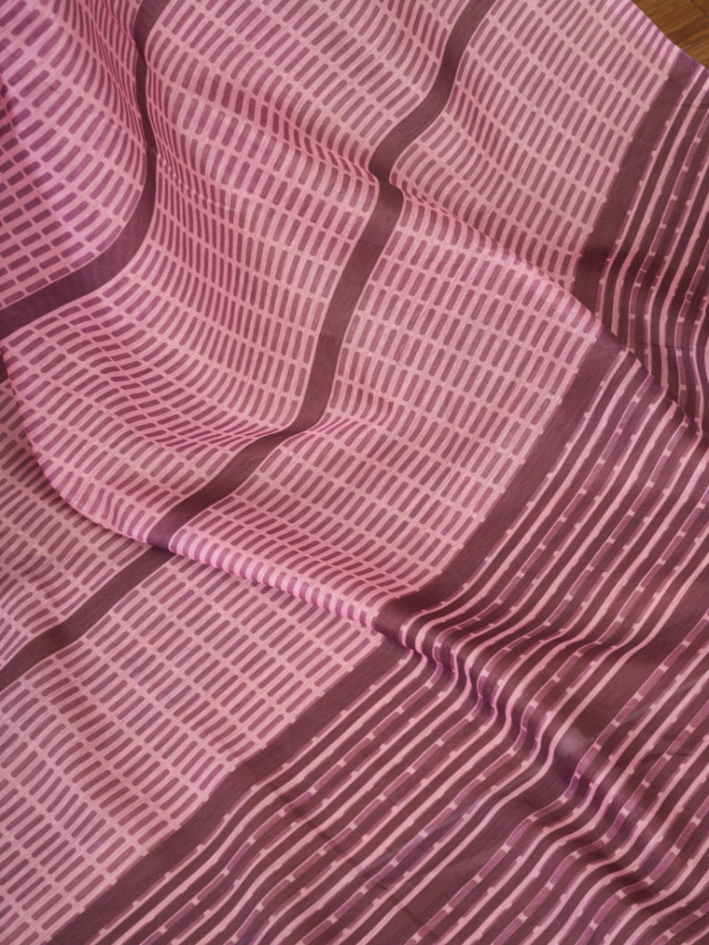 Pink Linen Blend Printed ready to wear Saree with Contrast Blouse