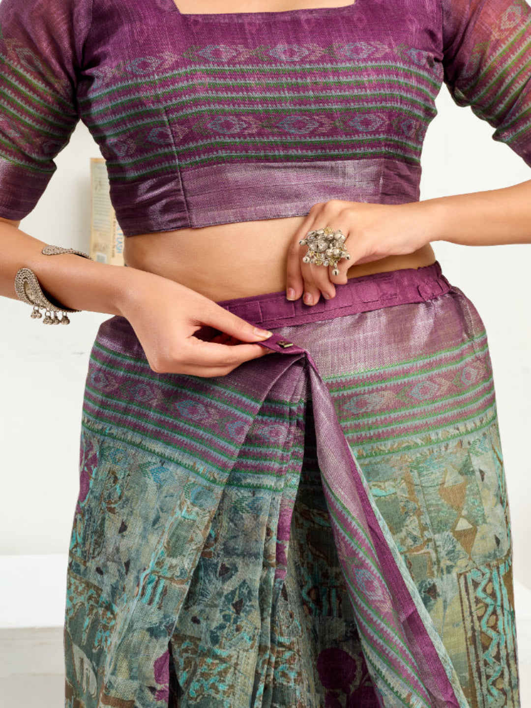 Women's Floral Printed Ready-to-Wear Linen Saree with Unstitched Blouse