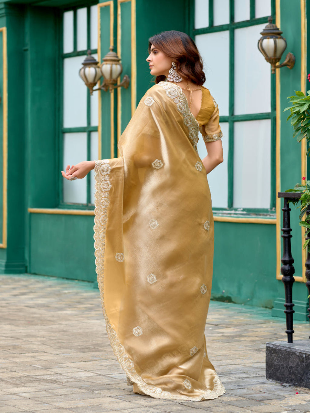 Radiant Magenta Shimmer Chiffon Saree with Embroidered Scalloped Border