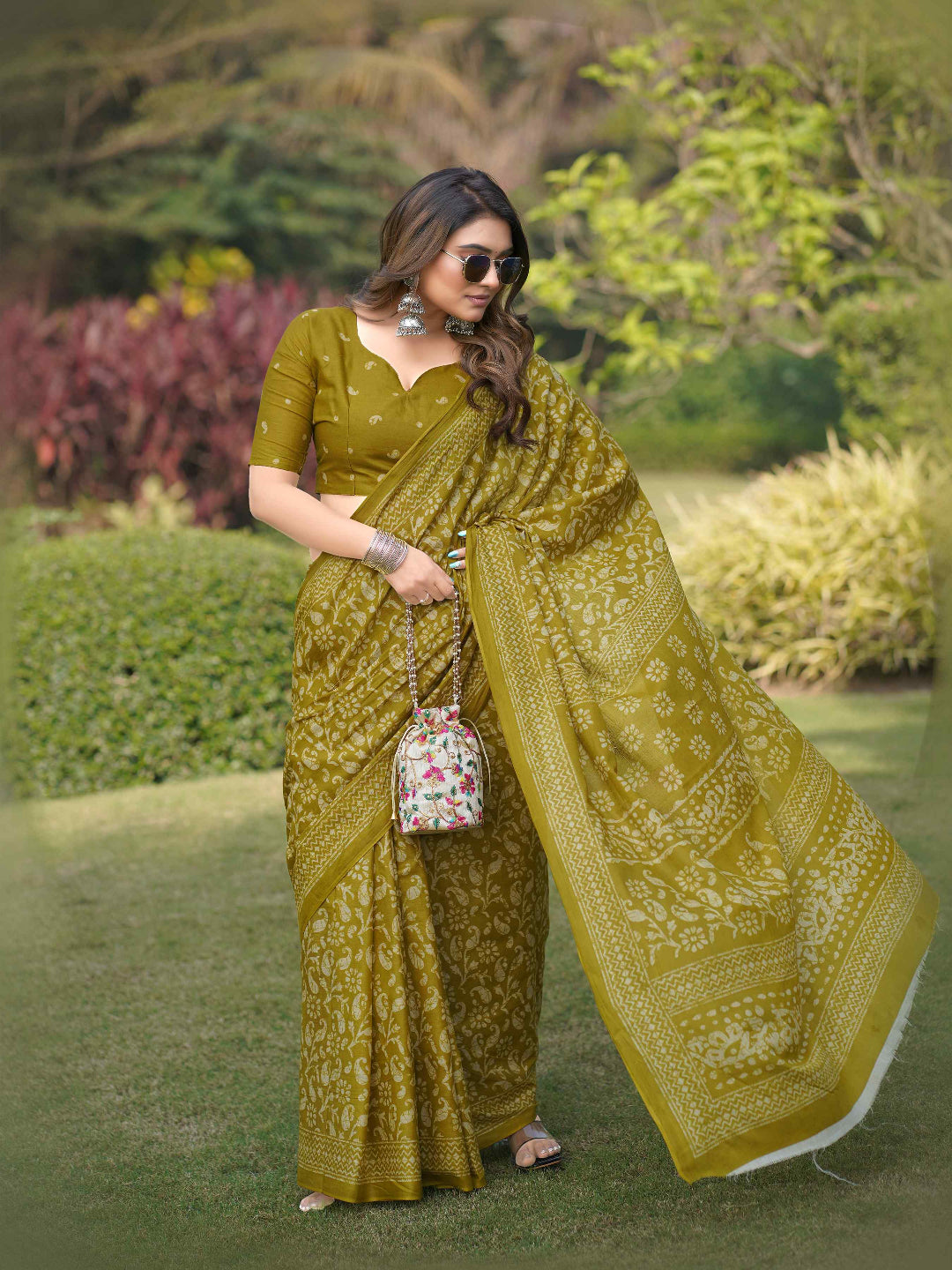 Sea Blue Cotten Saree with Golden Paisley Prints