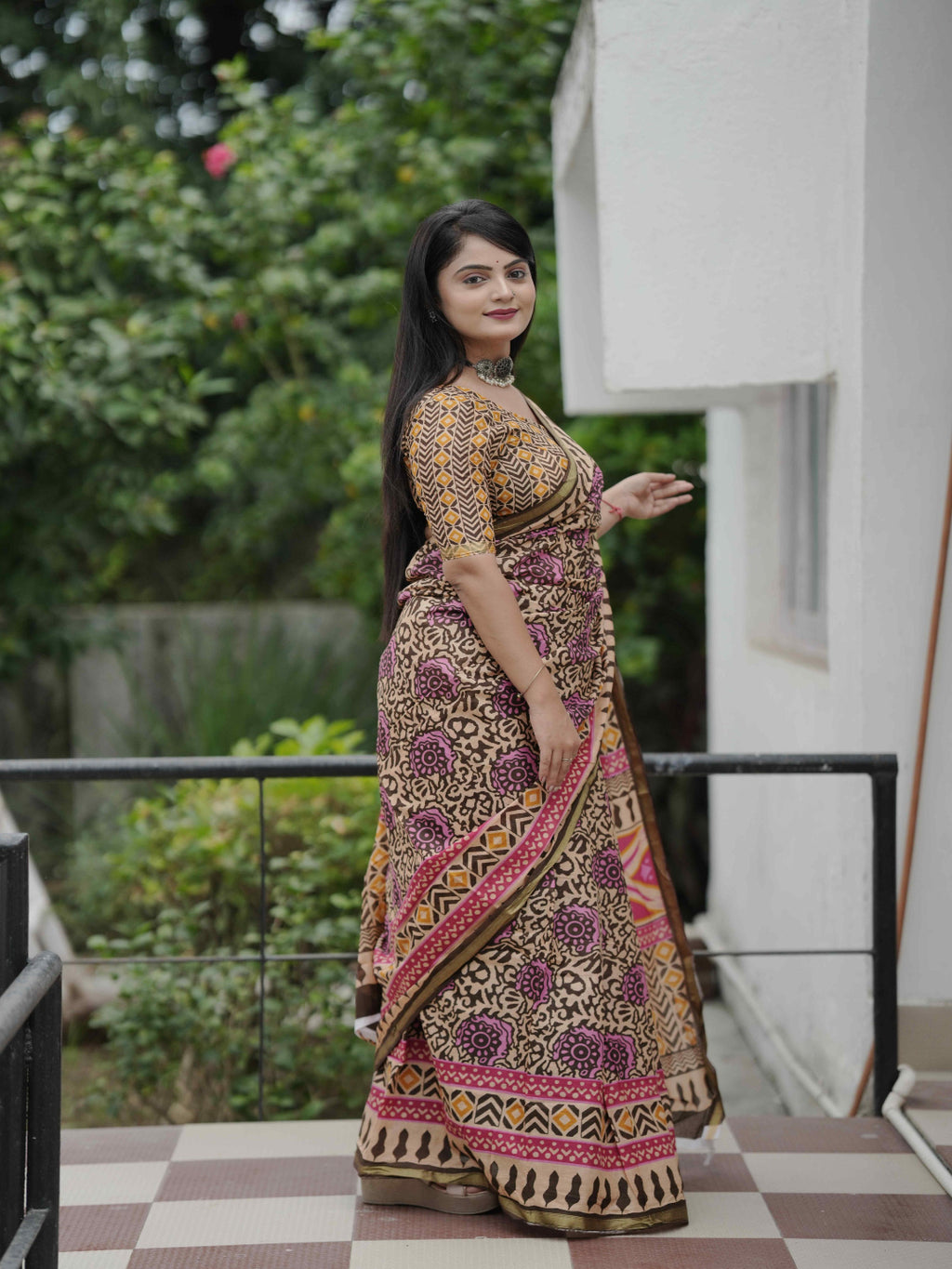 Black Pure Cotton Batik Print Saree