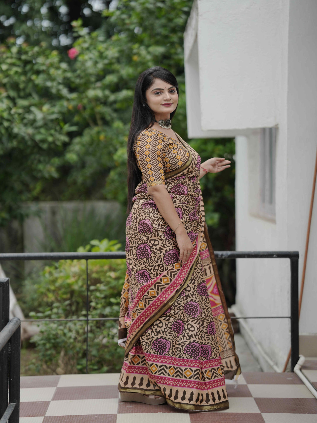 Black Pure Cotton Batik Print Saree
