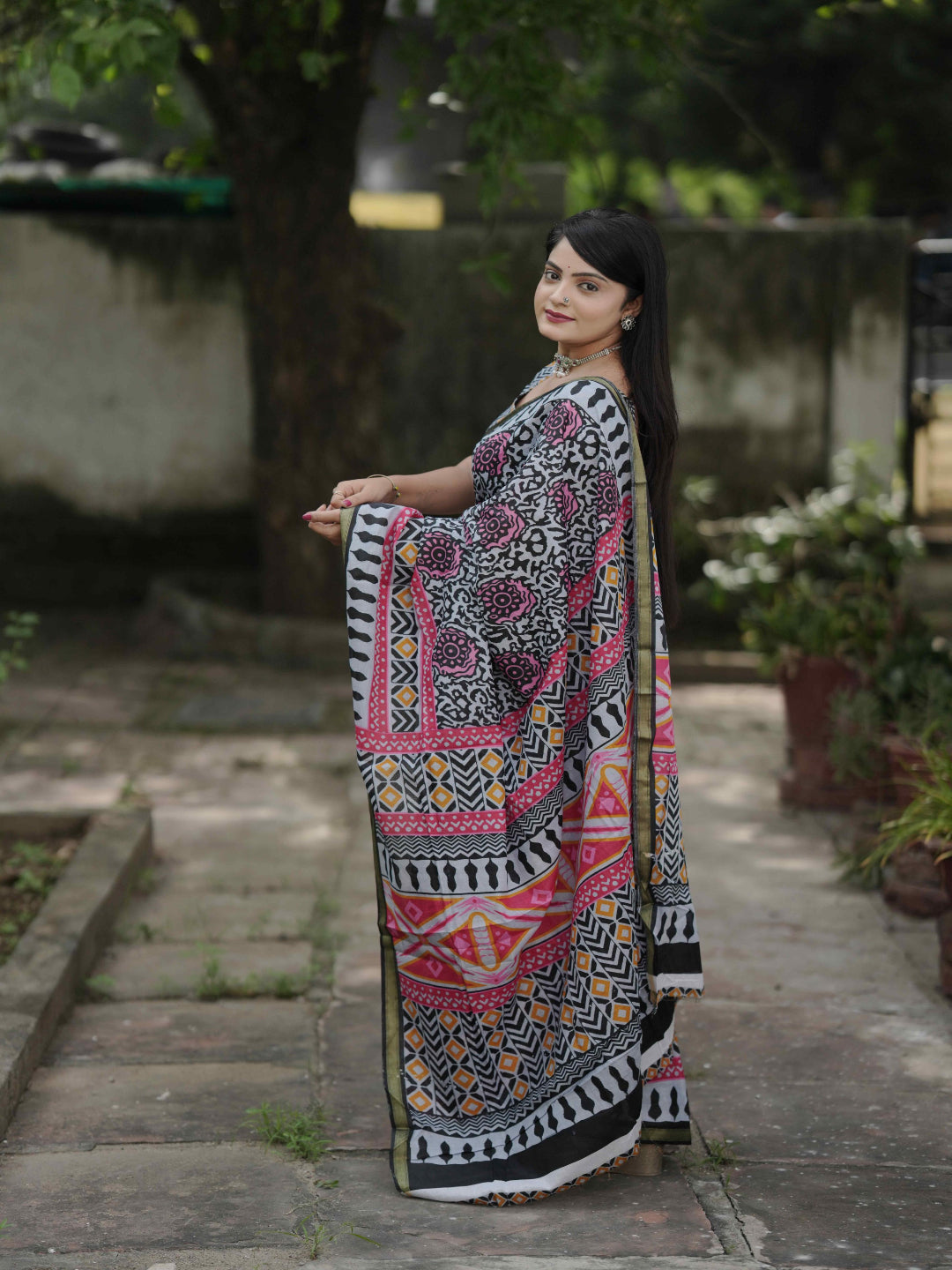 Black Pure Cotton Batik Print Saree