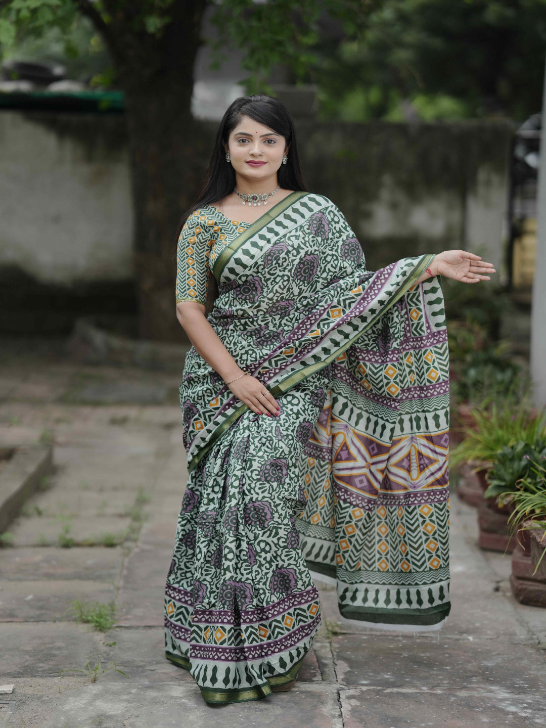 Black Pure Cotton Batik Print Saree