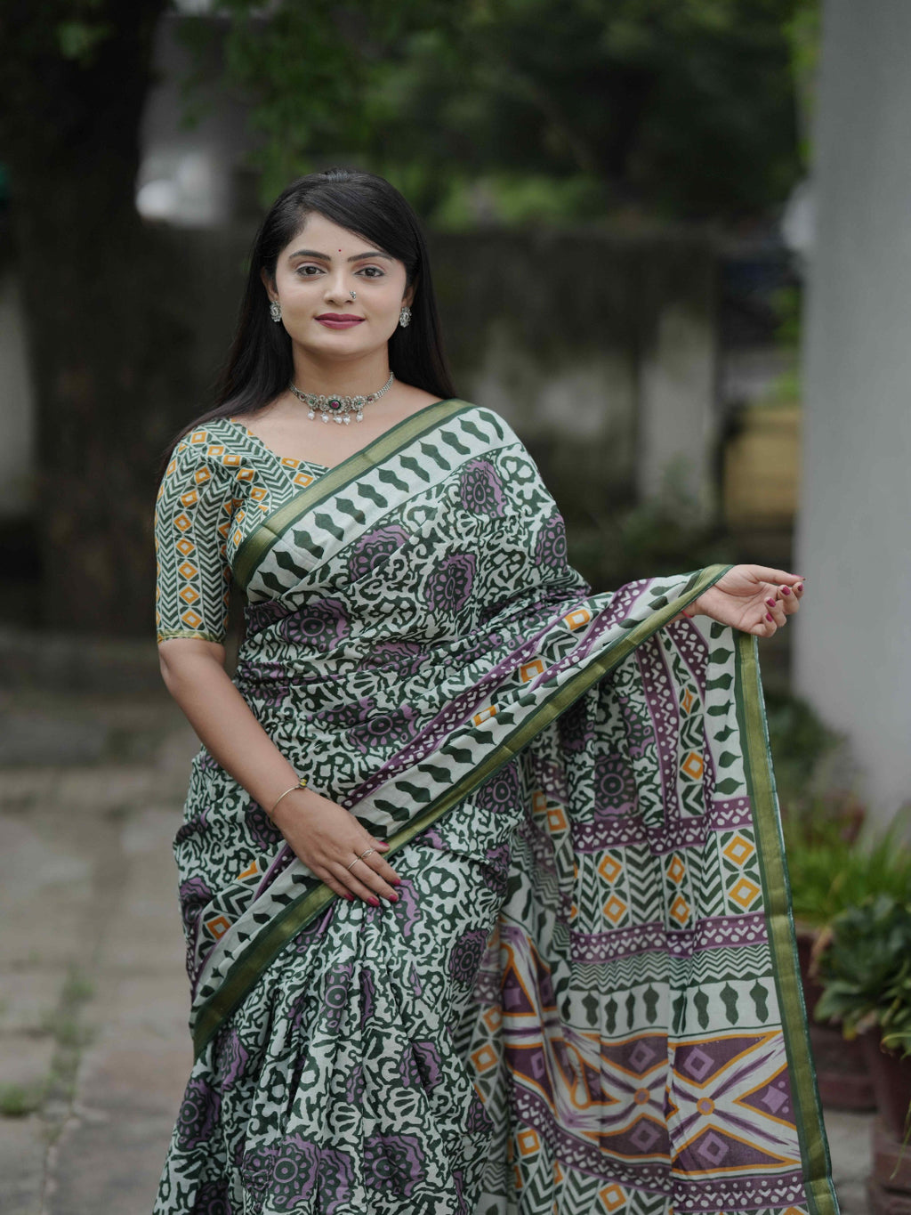 Black Pure Cotton Batik Print Saree