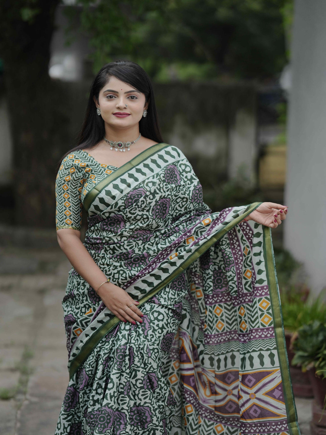 Black Pure Cotton Batik Print Saree