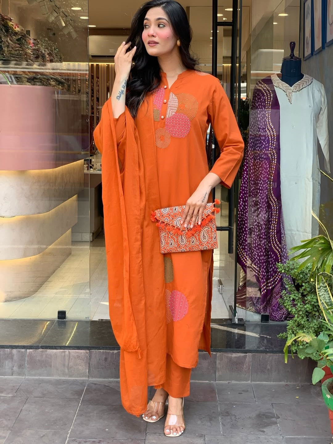 Elegant Rayon Slub Embroidered Kurta