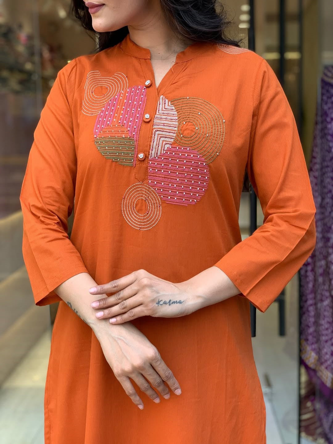 Elegant Rayon Slub Embroidered Kurta