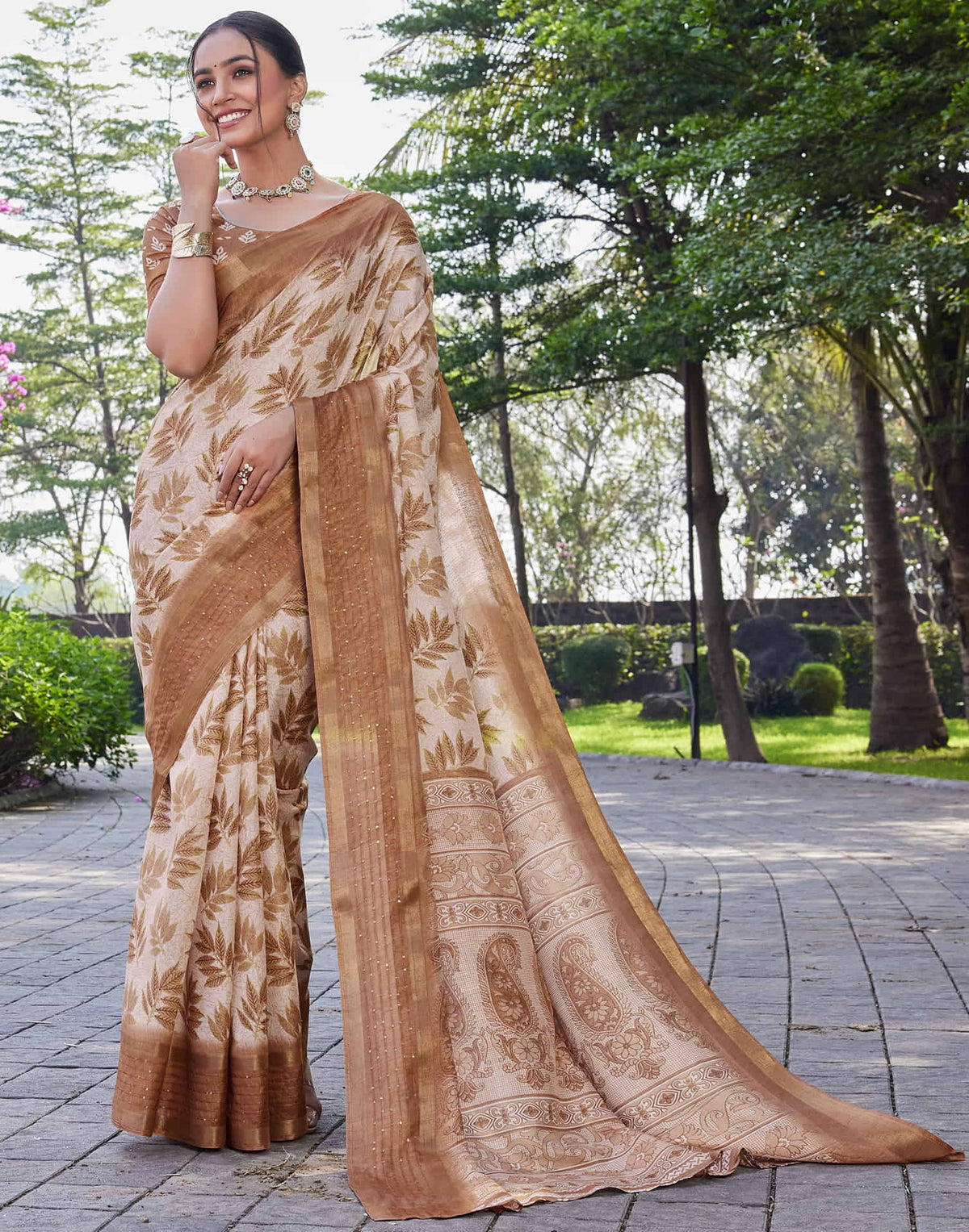 Vriksha Floral Leaf Chanderi Saree