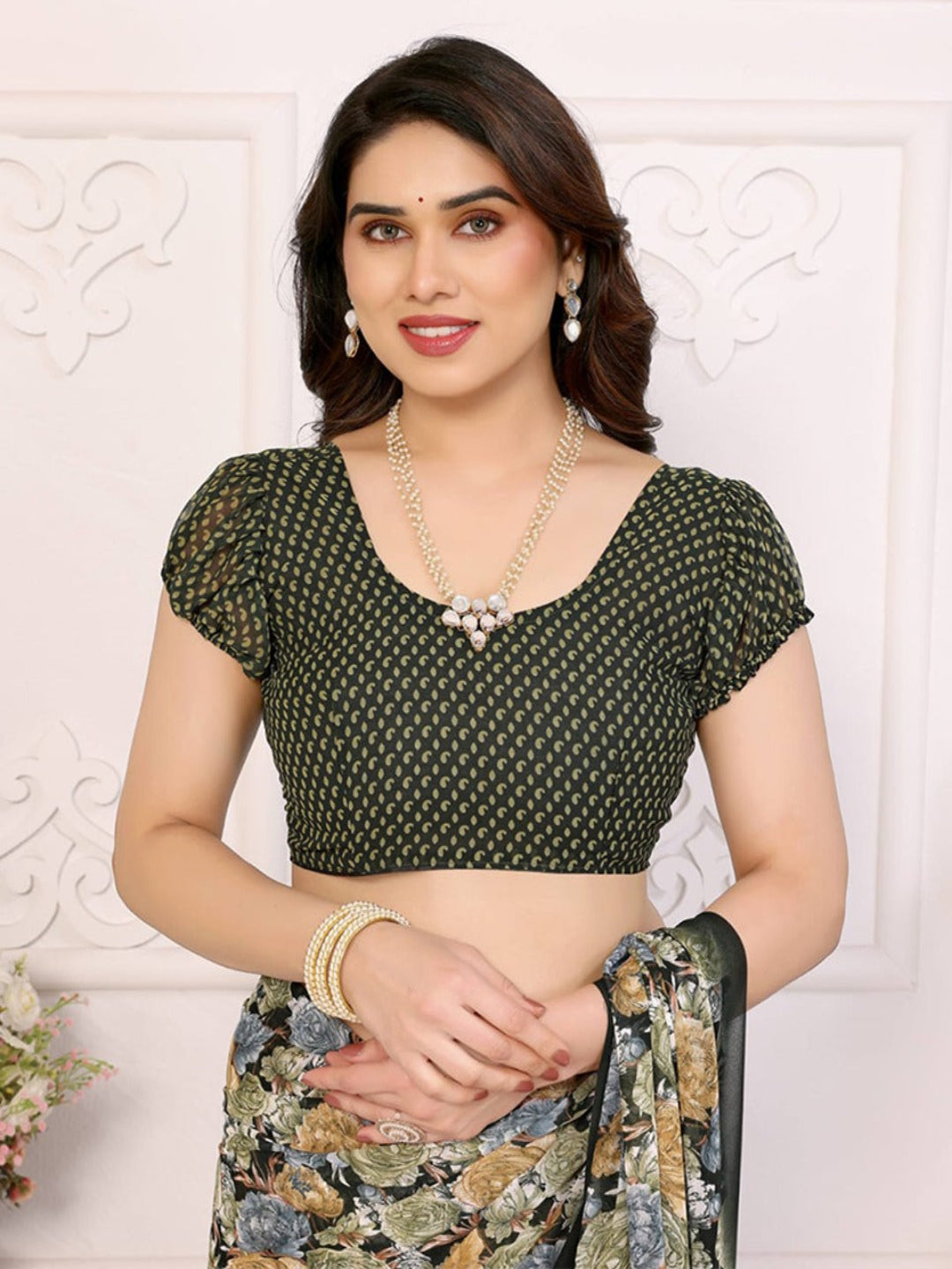 Elegant Black Floral Printed Chiffon Saree with Stylish Border – Party & Festive Wear