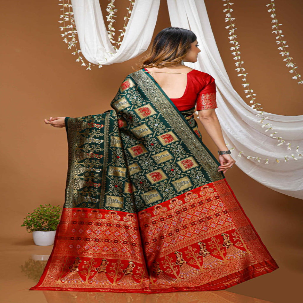 Elegant Royal Blue Banarasi Style Saree with Rich Designer Pallu – Festive & Wedding Wear