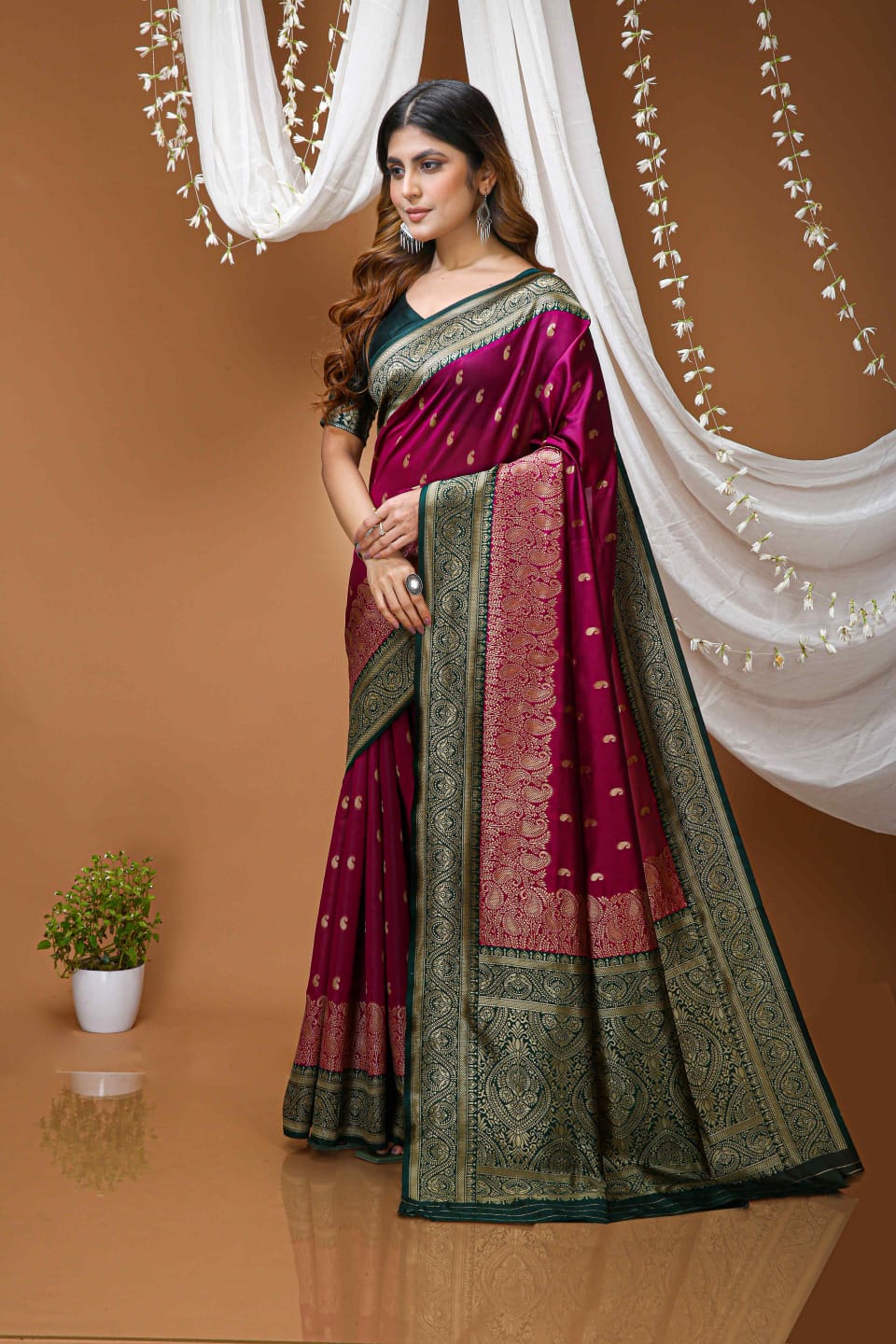 Elegant Rani Pink Banarasi Style Zari Woven Saree with Rich Golden Designer Pallu – Wedding & Festive Wear