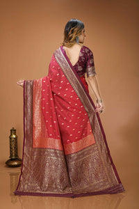 Elegant Rani Pink Banarasi Style Zari Woven Saree with Rich Golden Designer Pallu – Wedding & Festive Wear