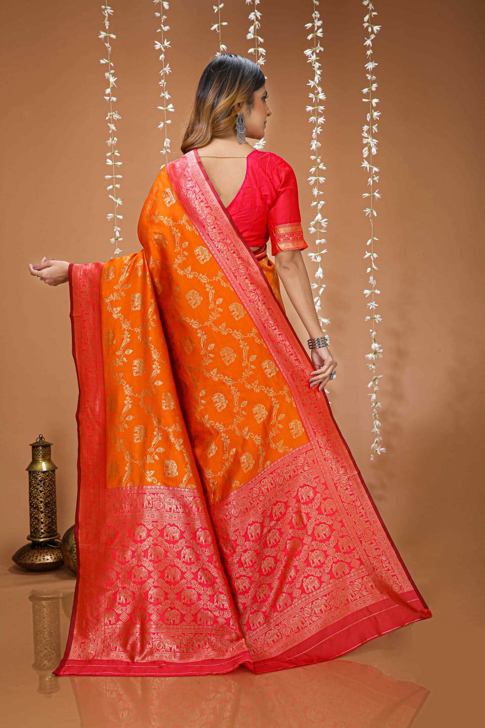 Elegant Orange Banarasi Style Zari Woven Saree with Rich Designer Pallu – Wedding & Festive Wear