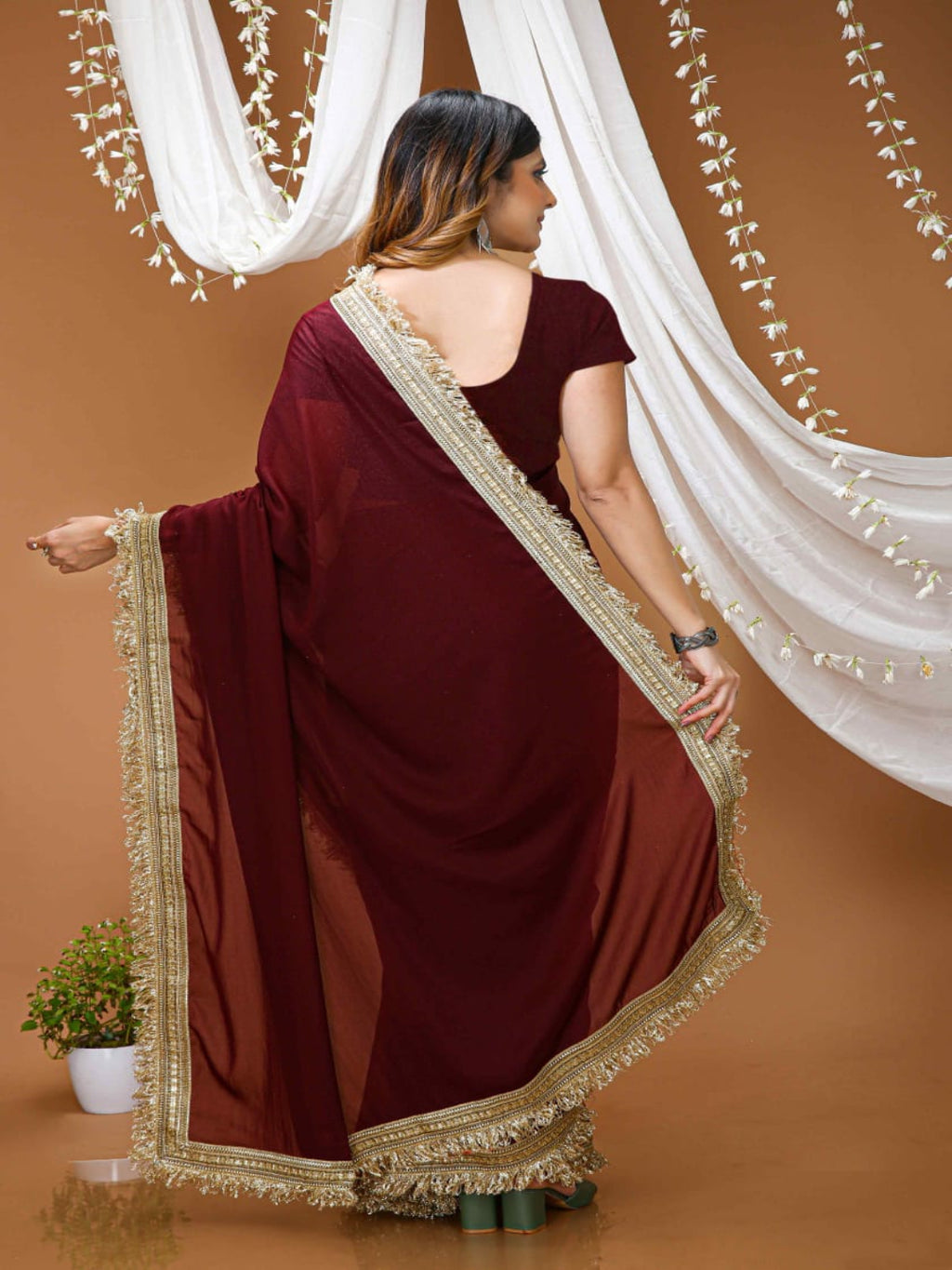 Elegant Black Saree with Golden Designer Lace Border – Party & Evening Wear