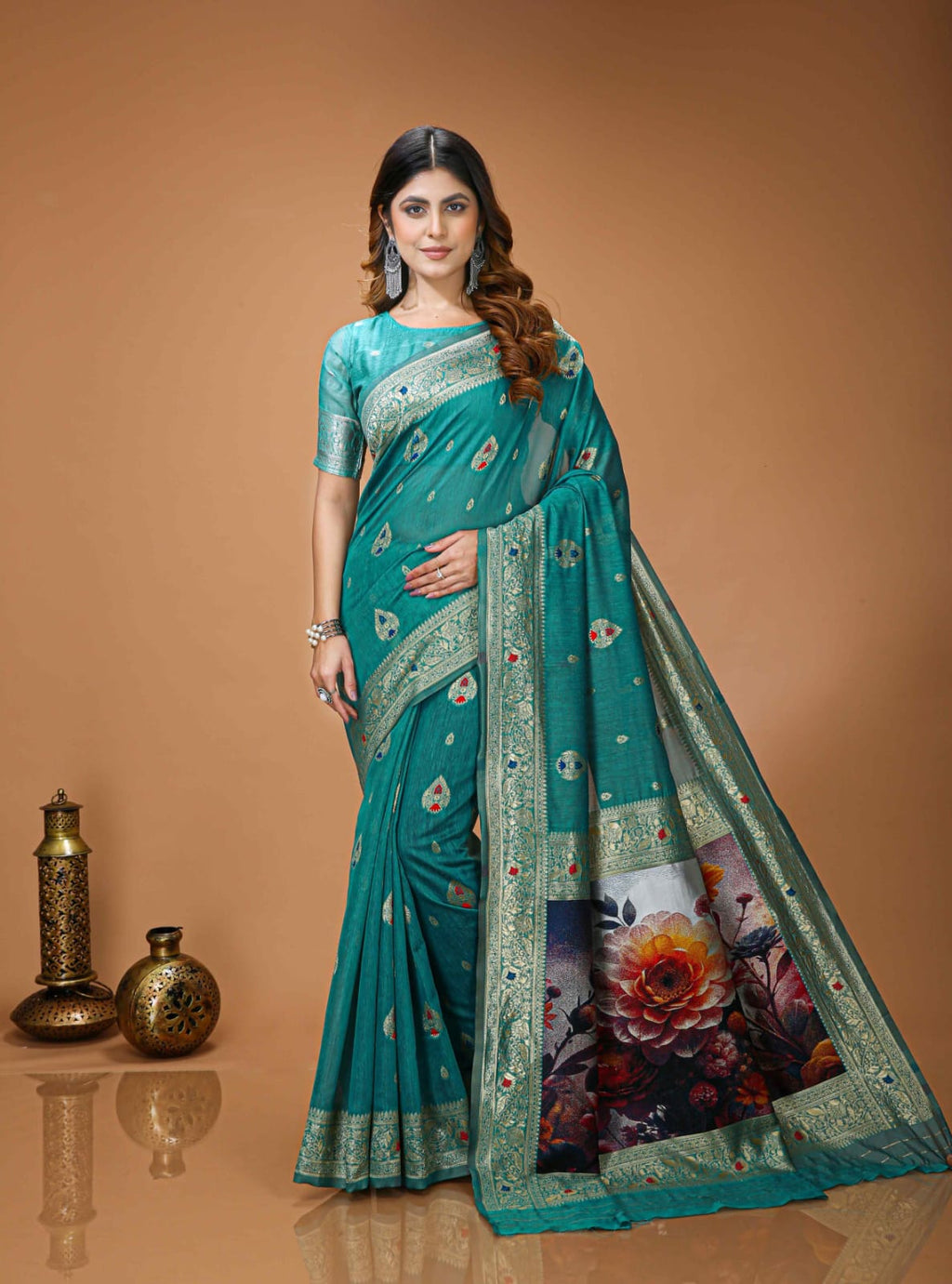 Elegant Green Designer Saree with Floral Printed Pallu – Festive & Traditional Wear