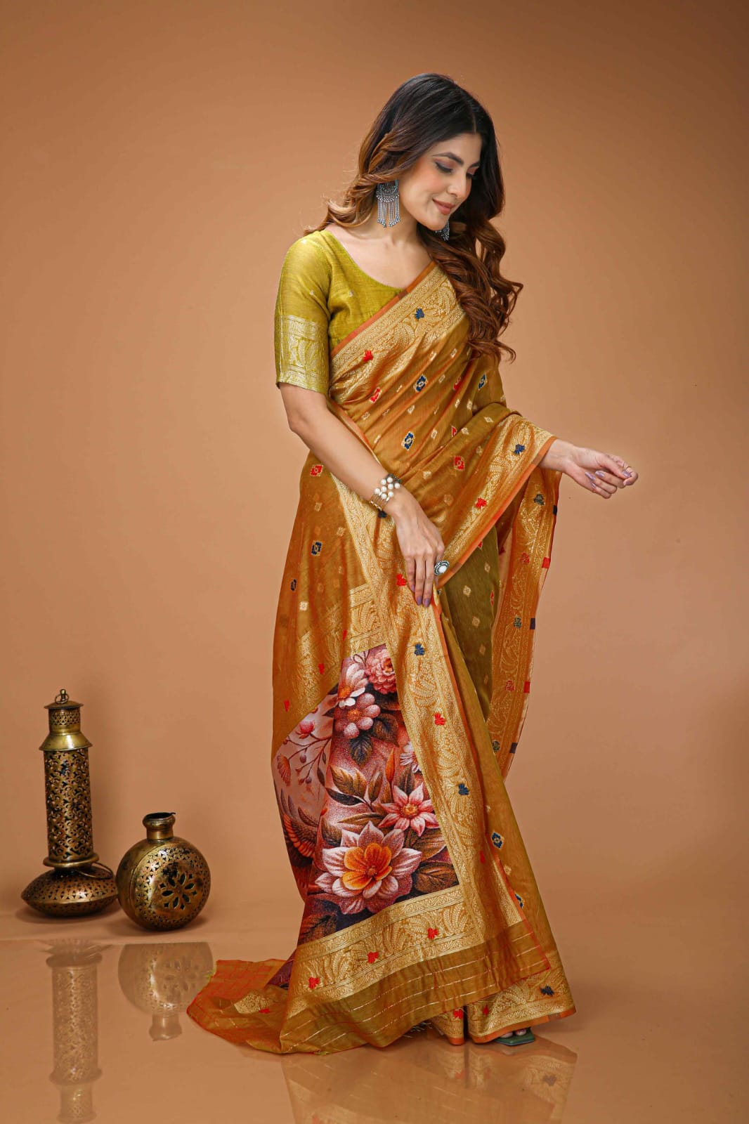 Elegant Green Designer Saree with Floral Printed Pallu – Festive & Traditional Wear
