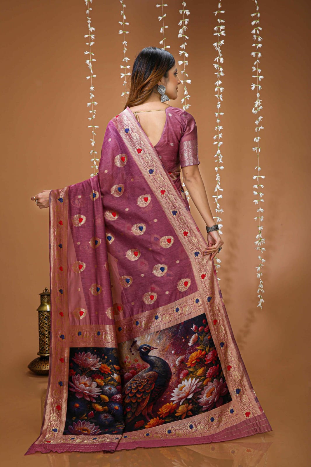 Elegant Green Designer Saree with Floral Printed Pallu – Festive & Traditional Wear